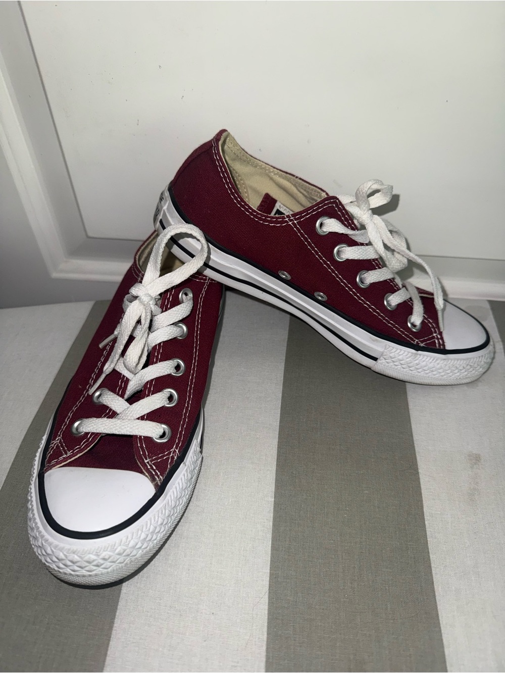 Converse Chuck Taylor All Star Low Top Sneakers - Burgundy - Picture 3 of 8